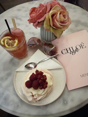 cafe chloe prague new town.